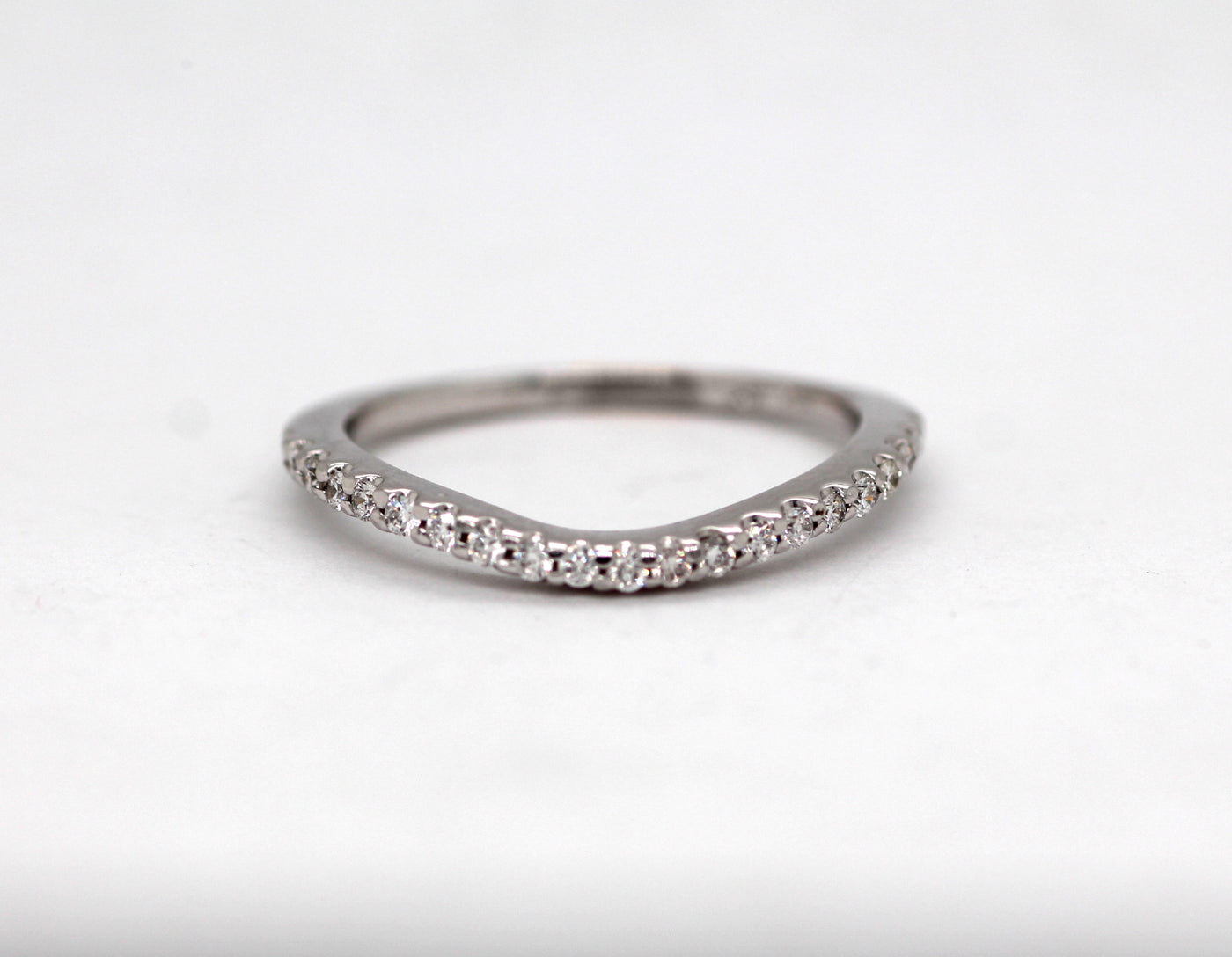 14KW .15 Cttw Round Diamond Curved Wedding Band