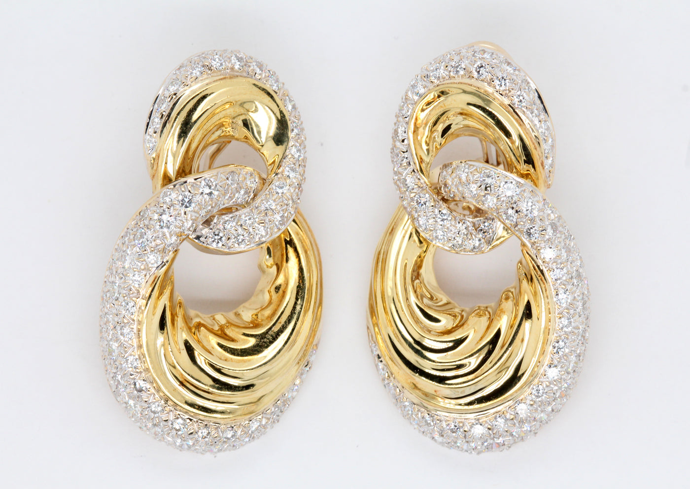 Estate 18KY 3.50 Cttw Diamond Earrings