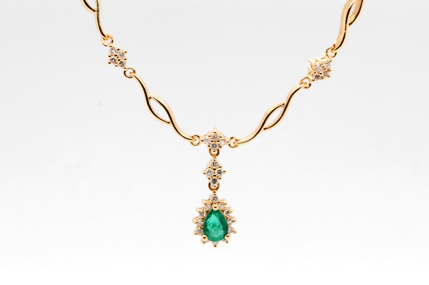 14KY Emerald and Diamond Necklace