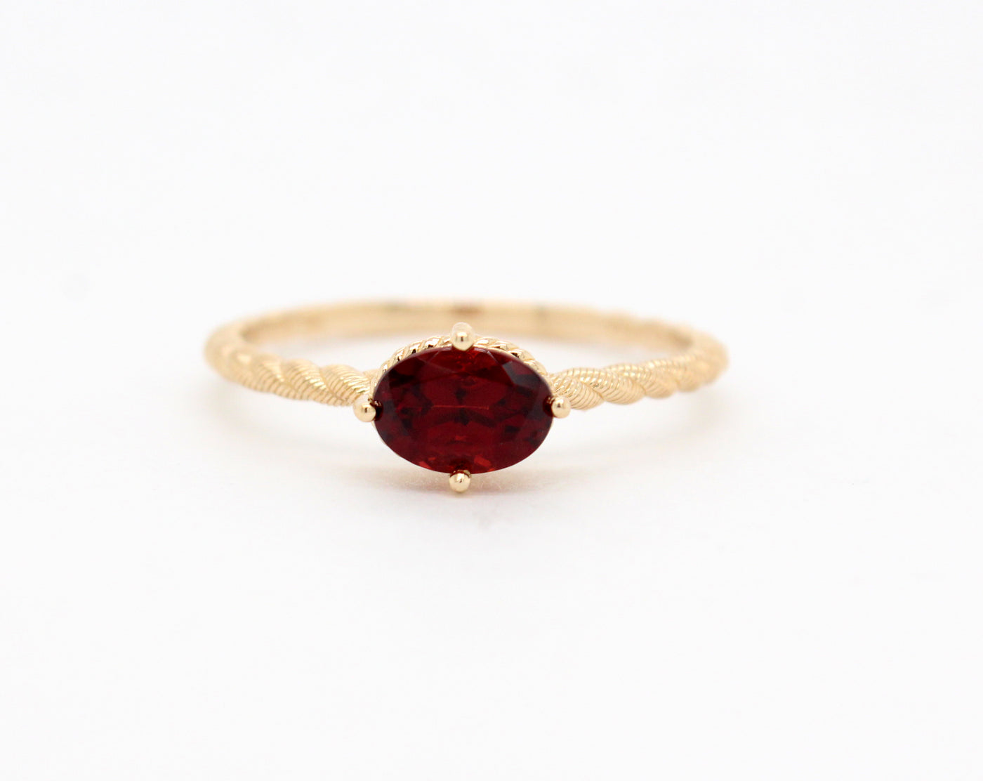 Estate 14KY Judith Ripka Garnet Gemstone Ring with Rope Design