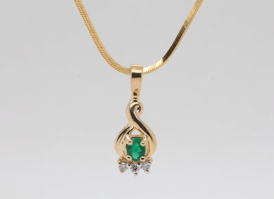 Estate 14KY .12 Ct Emerald and .03 Cttw Diamond Pendant