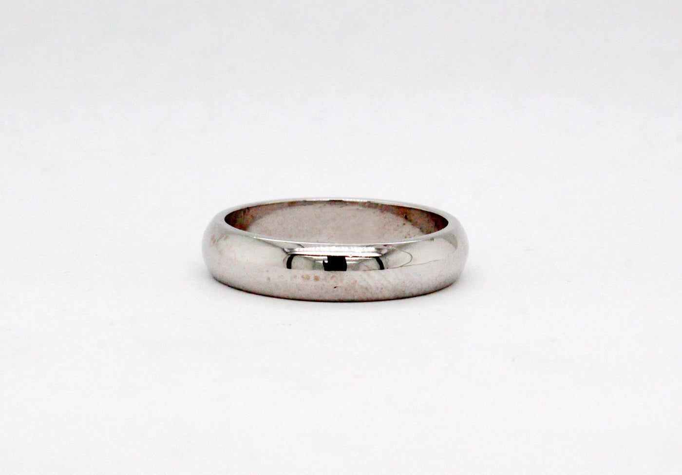 14KW 5 mm Wedding Band