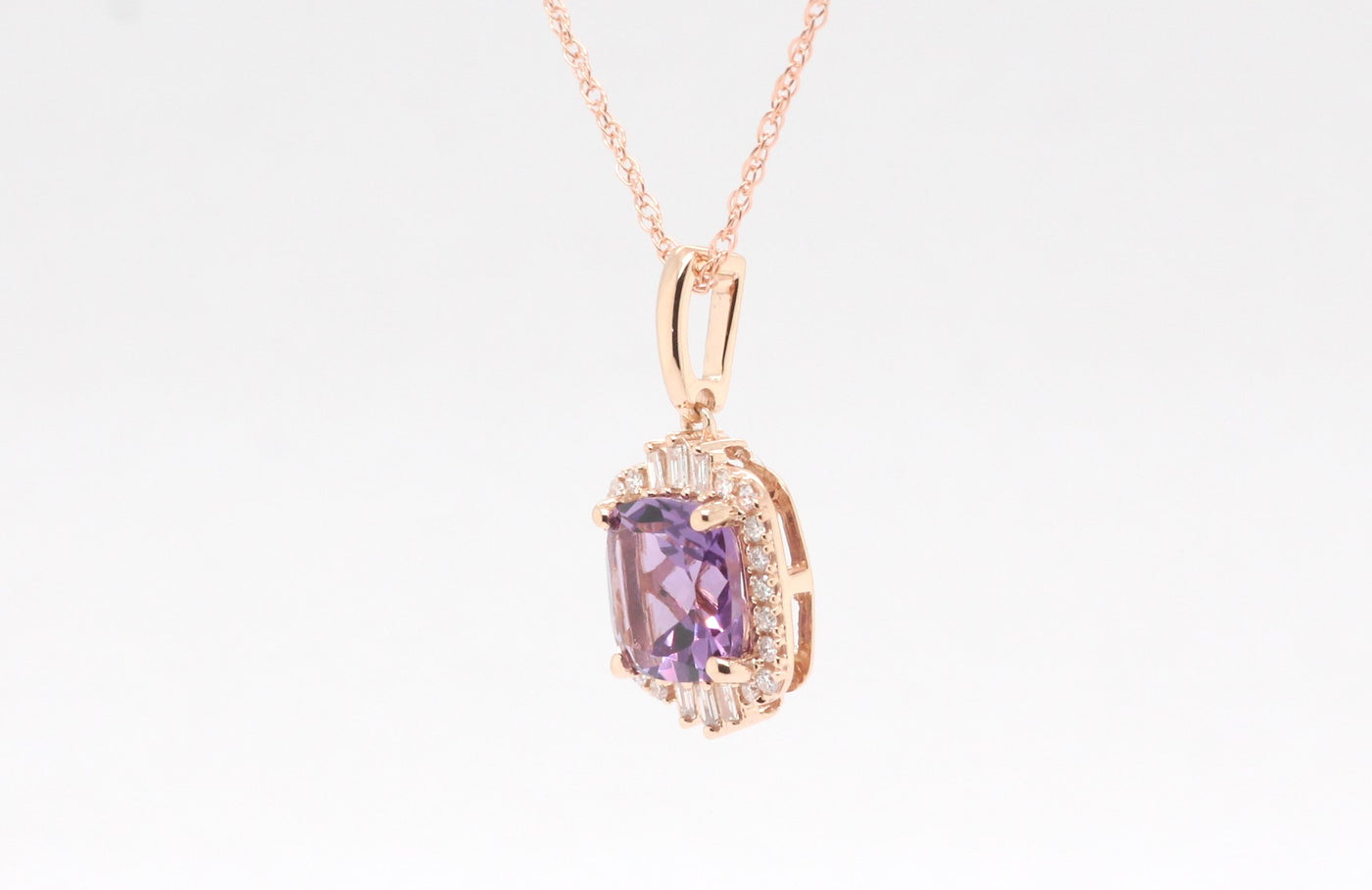 14KR 1.90 Ct Amethyst and Diamond Pendant