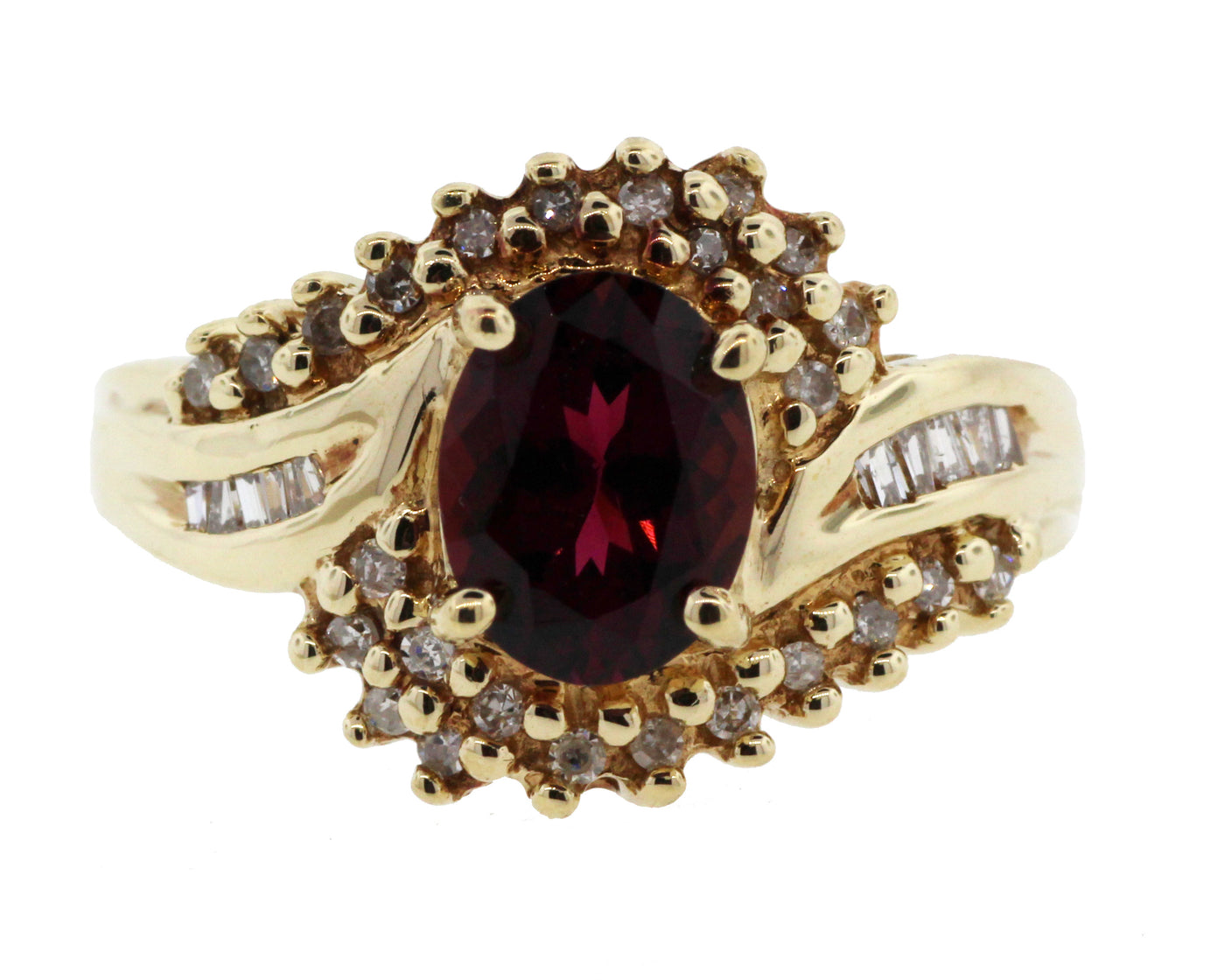 ESTATE 10KY GARNET AND DIAMOND RING