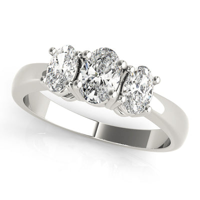 ENGAGEMENT RINGS 3 STONE OVAL