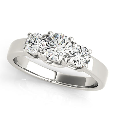 ENGAGEMENT RINGS 3 STONE ROUND