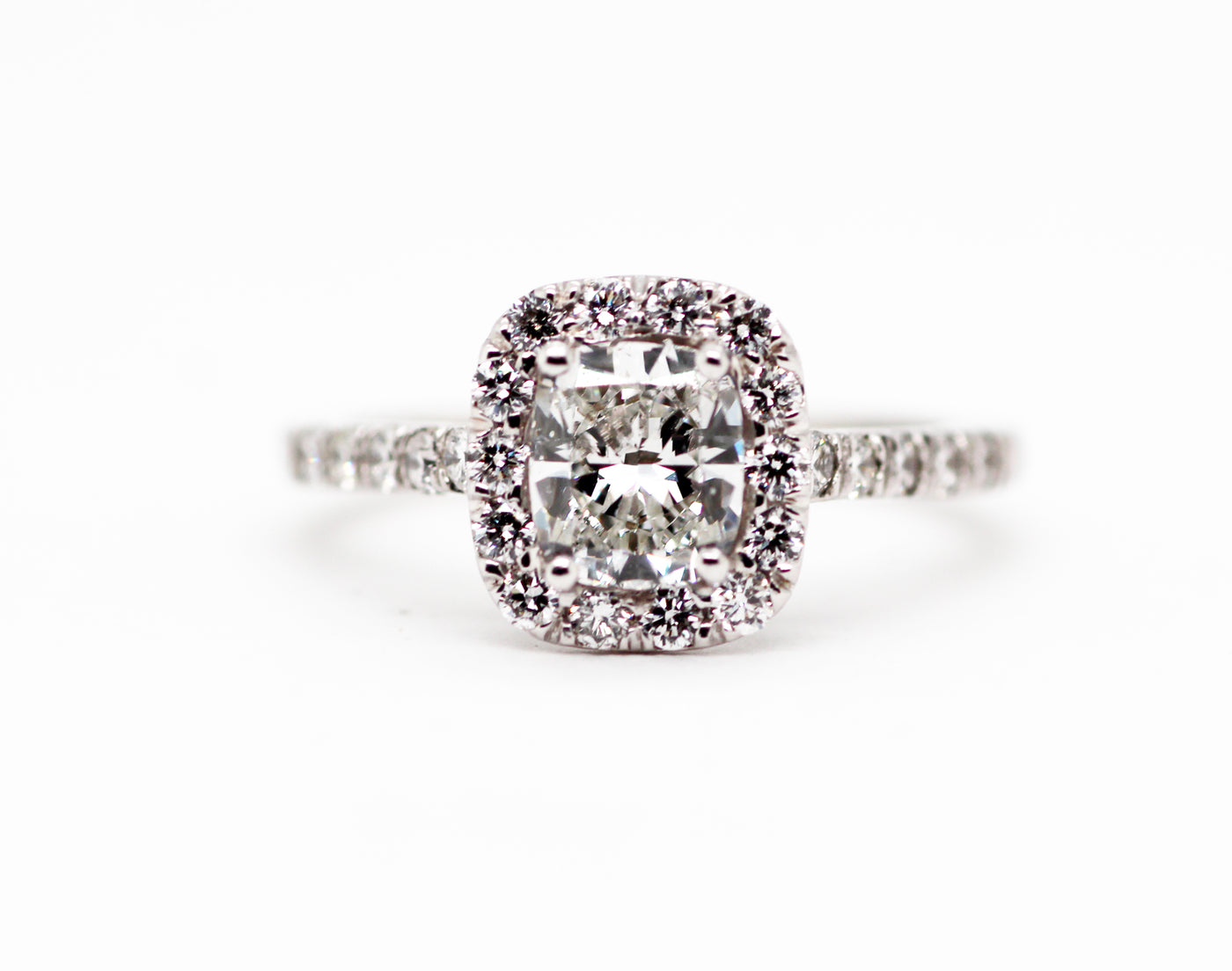 14KW Cushion Cut Diamond Engagement Ring