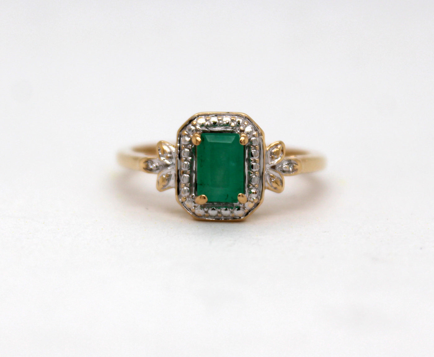 Estate 14KY .60 Ct Emerald and .01 Cttw Diamond Ring