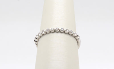 14KW .25 Cttw Diamond Wedding Band