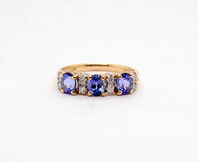 Estate 14KY 1.00 Cttw Tanzanite and .08 Cttw Diamond Ring