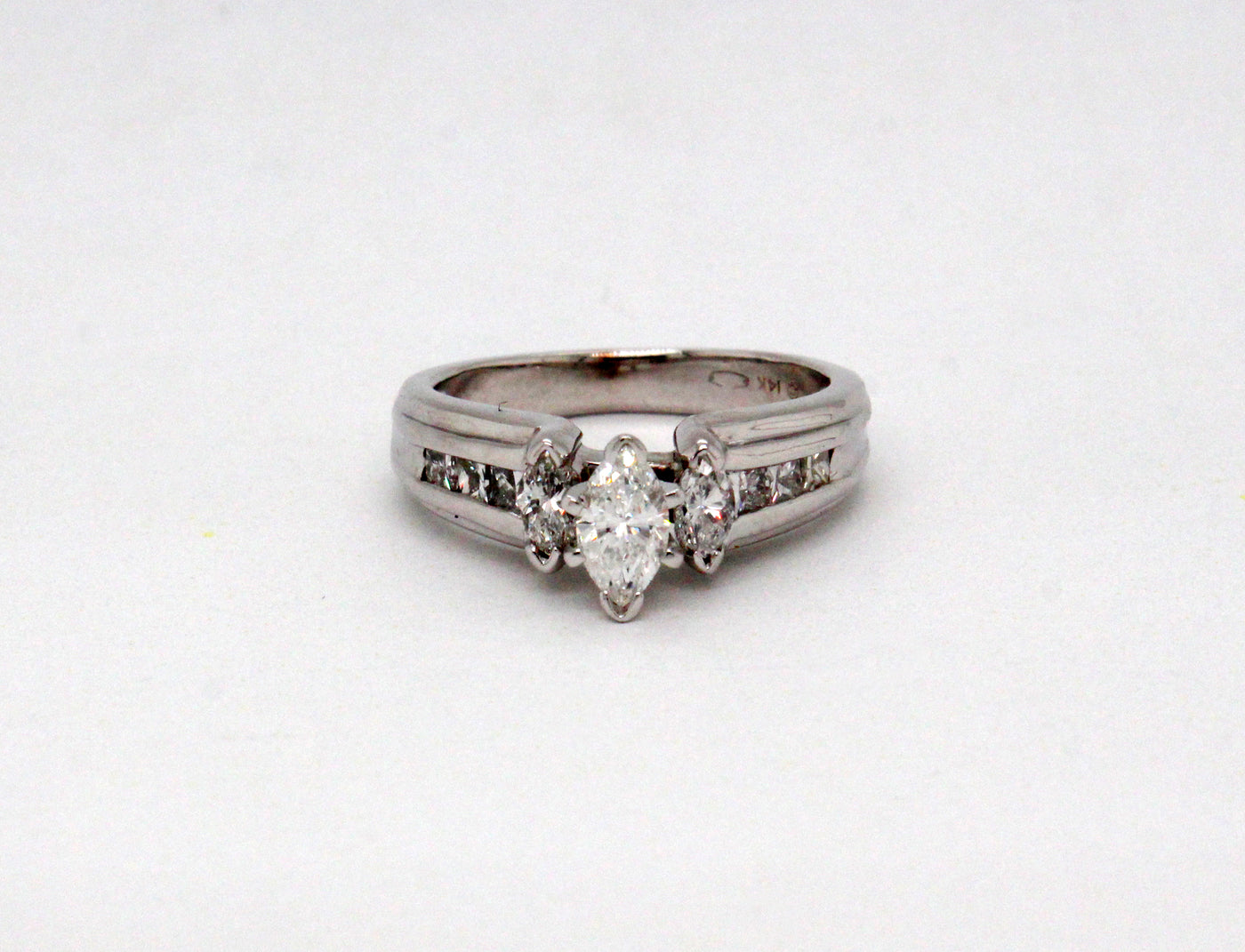 Estate 14KW 1.33 Cttw Diamond Engagement Ring