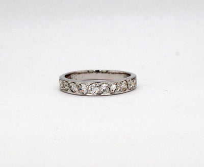 Estate 18KW .50 Cttw Diamond Wedding Band