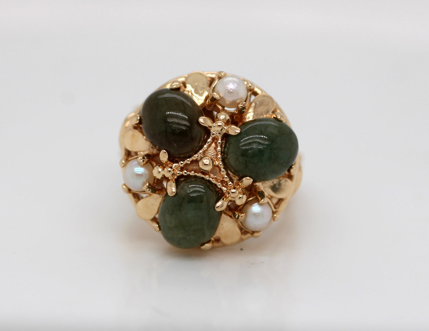 ESTATE 14KY JADE AND PEARL RING