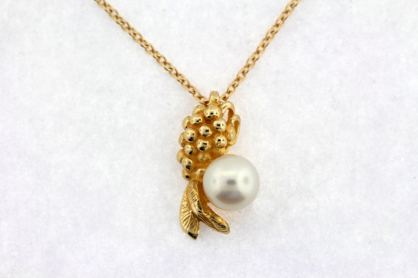 ESTATE 14KY 6.5 MM CULTURED PEARL PENDANT