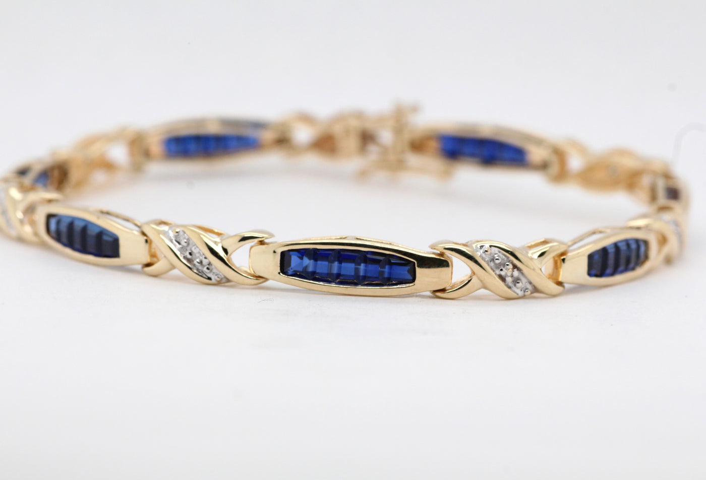 Estate 10KY 2.45 Cttw Synthetic Sapphire and Diamond Bracelet